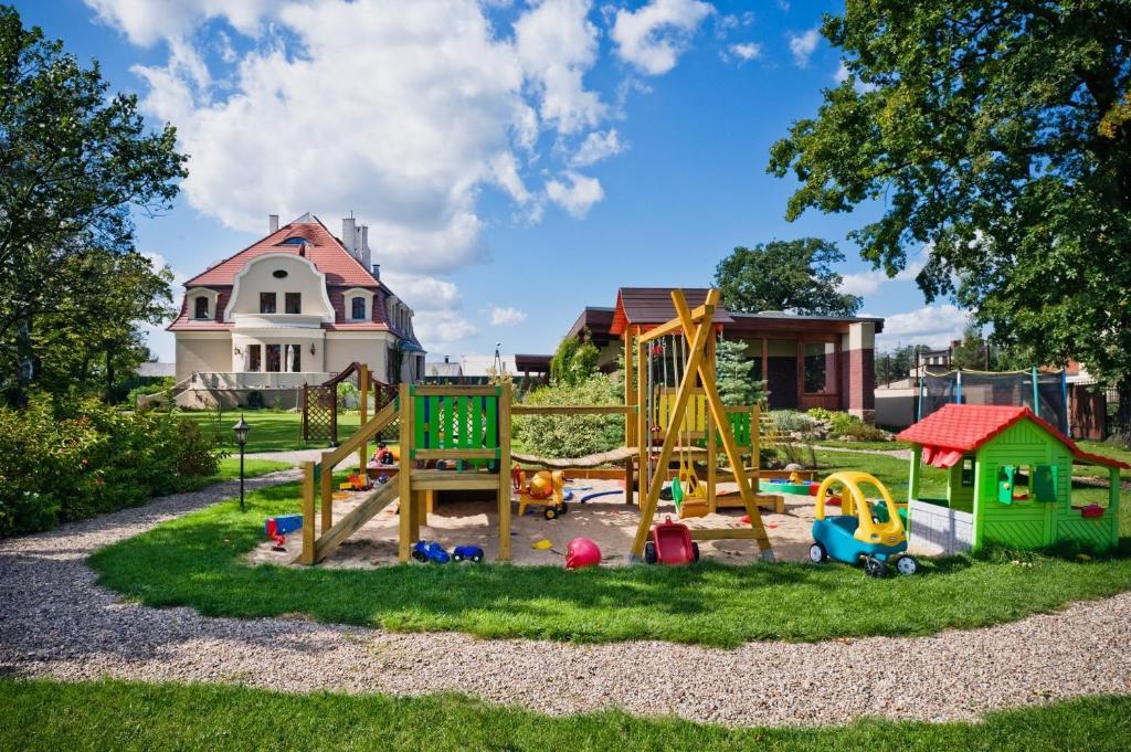 Villa Cztery Pory Roku Zbąszynek Exterior photo